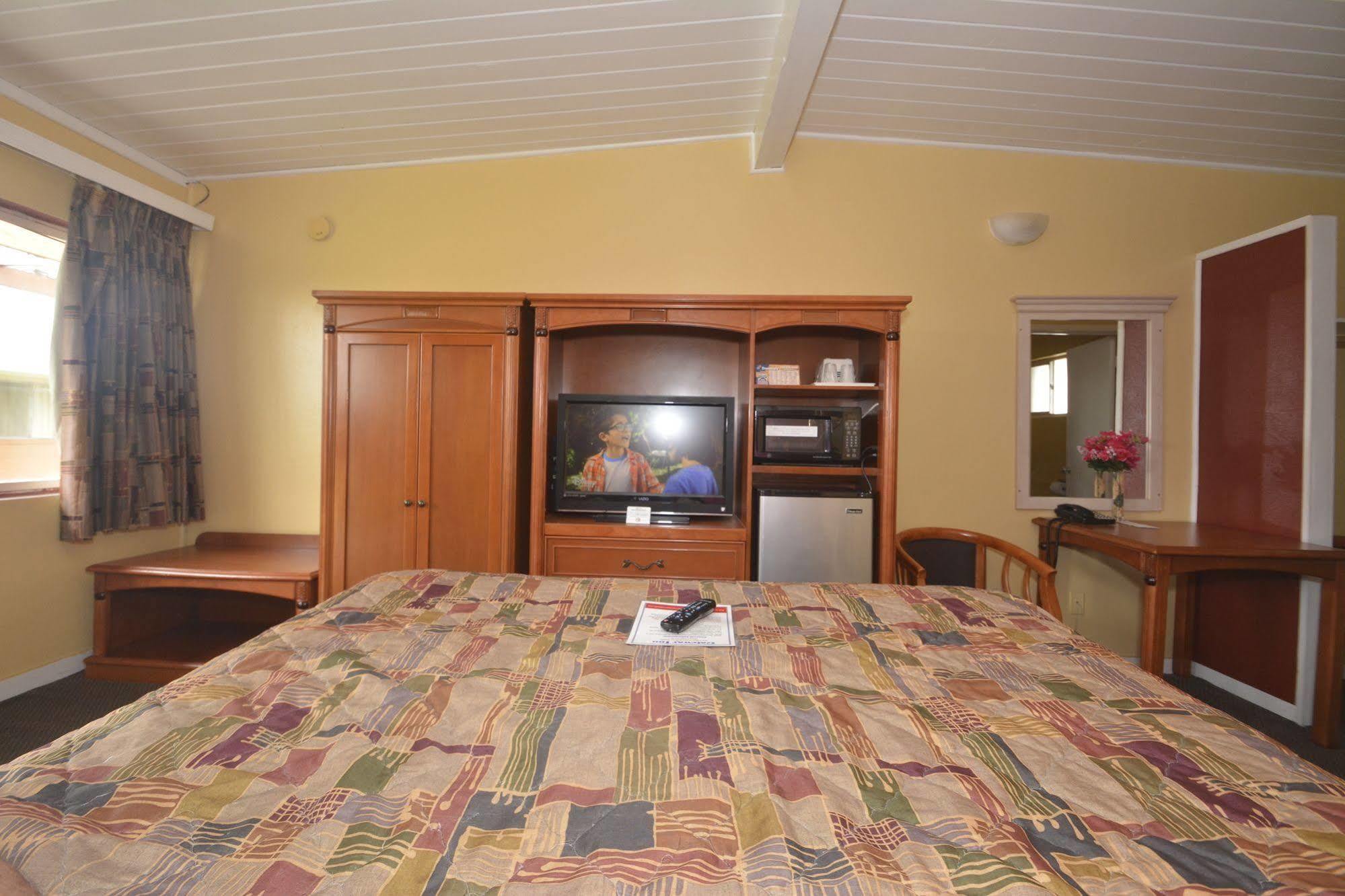 Gateway Inn Red Bluff Dış mekan fotoğraf